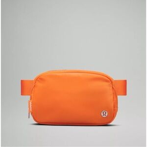 lululemon Everywhere Belt Bag in Orange
